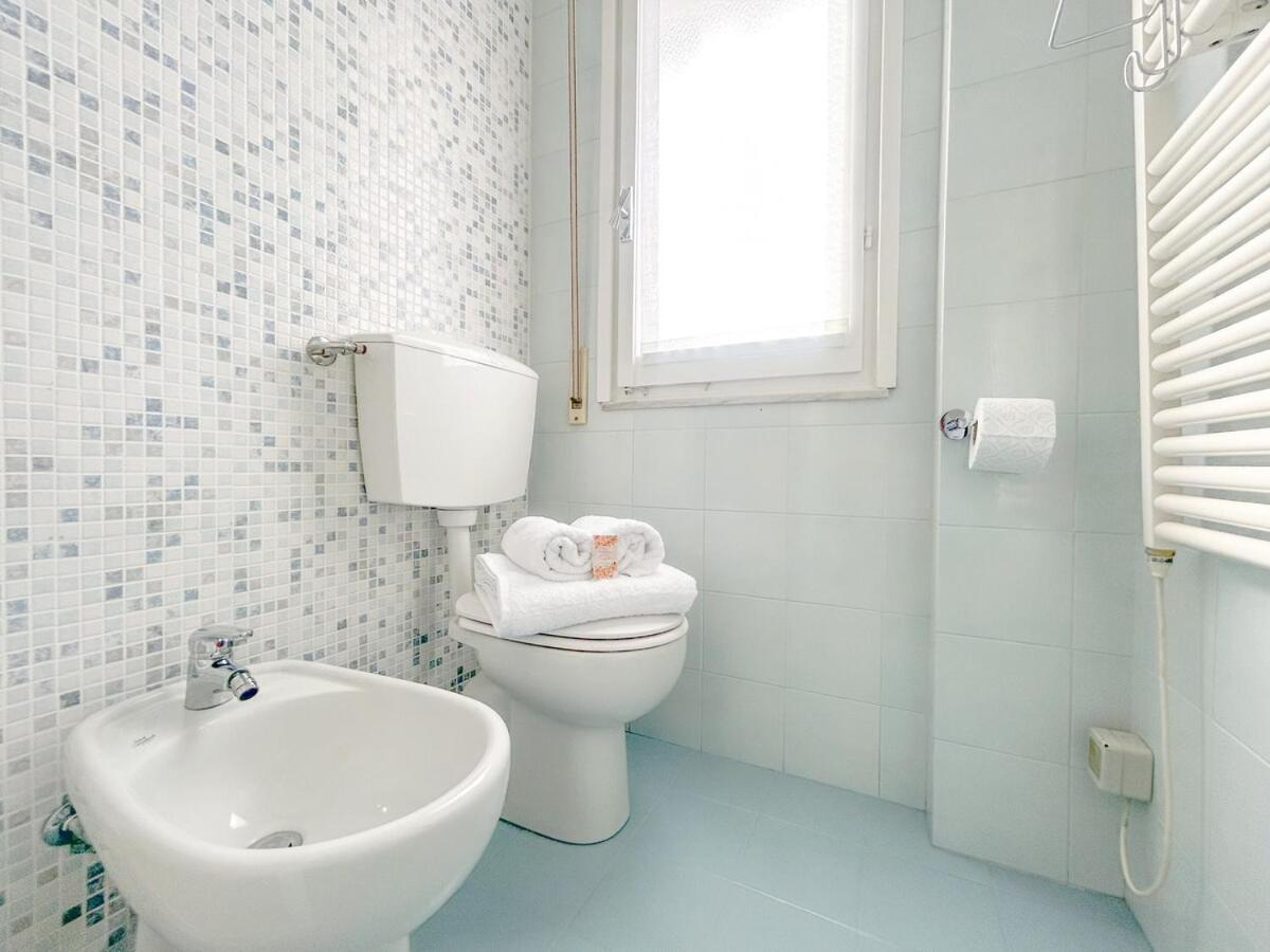 Appartement Elegante A 600 Meter Dal Mare